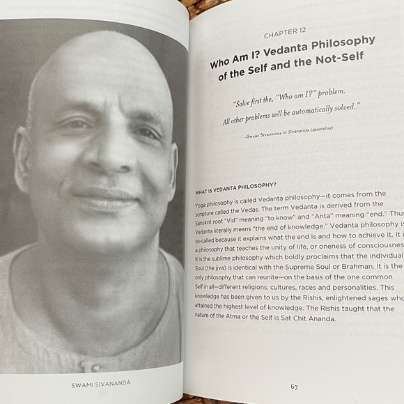 Book Used Good Condition Paperback Yoga Practice & Philosophy Meditation Spirit - Picture 12 of 12